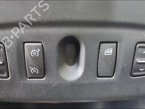 Used Right front window switch Right front window switch DACIA SANDERO II 1.5 dCi (90 hp) 36574901 36574901