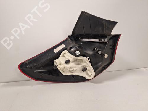 Used Right taillight Right taillight OPEL ASTRA J (P10) [2009-2016] 33584115 33584115