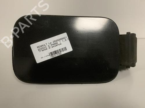 fuel-flap-renault-scenic-ii-jm01_-2003-2004-2005-2006-2007-2008-2009-2010-33593408 main image