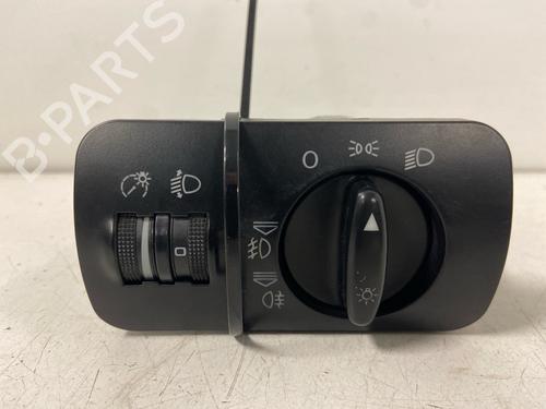 Headlight switch SEAT LEON (1M1) 1.9 TDI | BP38427704I24 - Image 3