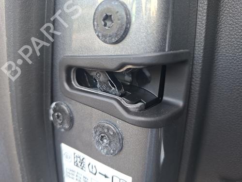 front-left-lock-renault-austral-2022-39086810 main image