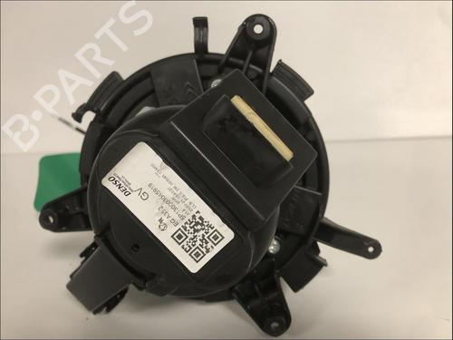 Used Heater blower motor Heater blower motor PEUGEOT 5008 II (MC_, MJ_, MR_, M4_) 1.5 BlueHDi 130 (MCYHZJ, MCYHZR, MCYHZX) (131 hp) 33581029 33581029