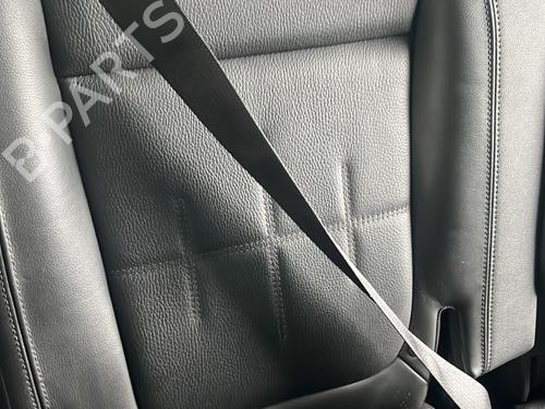 Sikkerhedssele bag højre Sikkerhedssele bag højre OPEL MERIVA B MPV (S10) 1.7 CDTI (75) (131 hp) 36581800 36581800