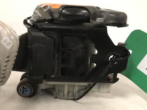 front-right-seatbelt-citroen-berlingo-box-bodympv-b9-2008-33708434 main image