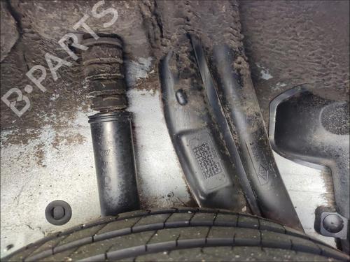 Used Right rear shock absorber Right rear shock absorber 36574897 36574897