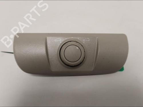 Used Switch Switch RENAULT SCÉNIC II (JM0/1_) 2.0 (JM05, JM0U, JM1N, JM1U, JM2V) (135 hp) 33576081 33576081