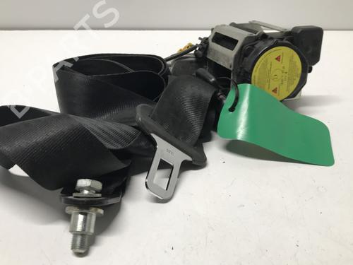 Used Front right seatbelt Front right seatbelt LANCIA MUSA (350_) 1.3 D Multijet (350.AXG11, 350.AXG1A) (90 hp) 33588722 33588722