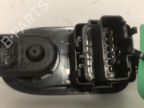 Used Left front window switch Left front window switch RENAULT MASTER III Bus (JV) [2011-2026] 33594909 33594909