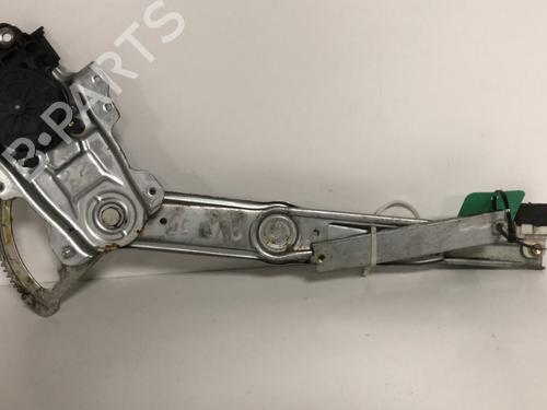 Used Front right window mechanism Front right window mechanism TOYOTA YARIS (_P1_) [1999-2005] 33572362 33572362