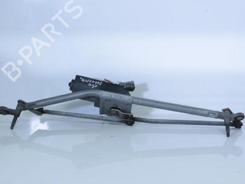 Used Front wiper motor Front wiper motor RENAULT CLIO I (B/C57_, 5/357_) [1990-1999] 33572408 33572408