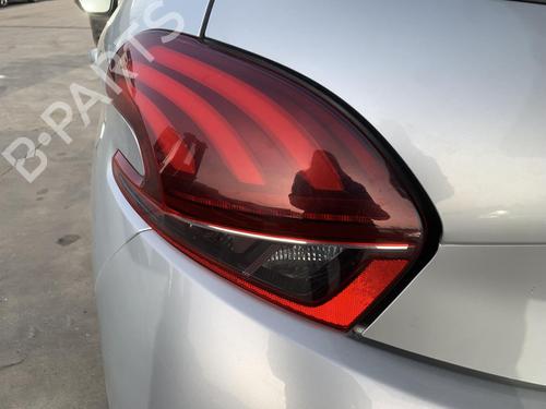 Used Left taillight Left taillight PEUGEOT 208 I (CA_, CC_) 1.6 BlueHDi 100 (100 hp) 33603264 33603264
