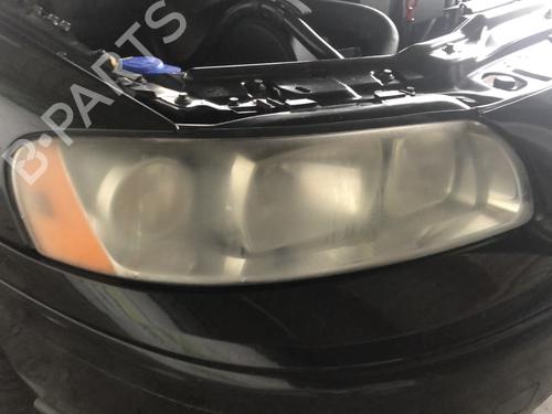 Used Right headlight Right headlight VOLVO V70 III (135) 2.4 D (163 hp) 33598995 33598995