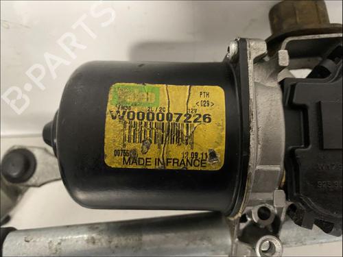 Used Front wiper motor Front wiper motor RENAULT MEGANE III Hatchback (BZ0/1_, B3_) 1.5 dCi (BZ0C) (90 hp) 33572432 33572432