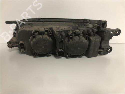 Used Right headlight Right headlight MAZDA 626 V Hatchback (GF) [1997-2002] 33582122 33582122