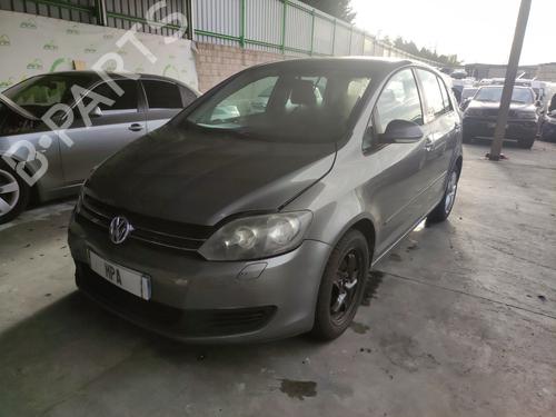 Used Engine control unit (ECU) Engine control unit (ECU) VW GOLF PLUS V (5M1, 521) [2004-2013] 33596733 33596733