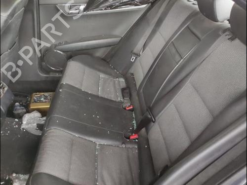 Sæde Bagtil Sæde Bagtil MERCEDES-BENZ C-CLASS (W204) C 220 CDI (204.002) (170 hp) 33588305 33588305