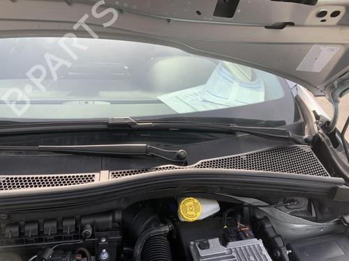 Used Front wiper motor Front wiper motor PEUGEOT 208 I (CA_, CC_) 1.2 THP 110 (110 hp) 33990444 33990444