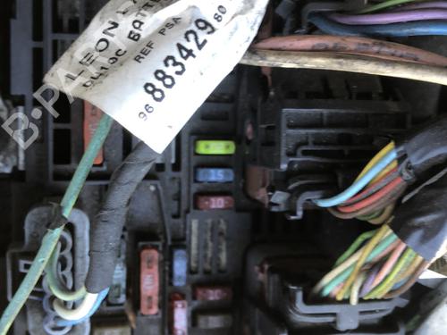 Used Fuse box Fuse box CITROËN C5 III (RD_) 2.0 HDi 165 (RDRHHA, RDRHH8) (163 hp) 33837461 33837461