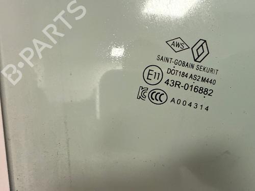 rear-right-door-window-renault-arkana-i-lcm_-ldn_-2019-34166104 main image