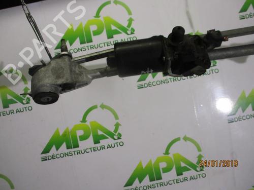 Used Front wiper motor Front wiper motor MERCEDES-BENZ A-CLASS (W169) A 180 CDI (169.007, 169.307) (109 hp) 33572422 33572422