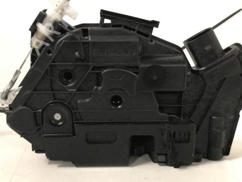 Used Front right lock Front right lock VW SCIROCCO III (137, 138) 2.0 TDI (140 hp) 33754373 33754373
