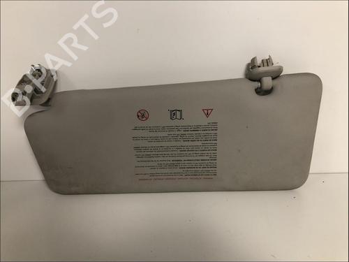 Højre solskærm Højre solskærm RENAULT MEGANE III Hatchback (BZ0/1_, B3_) 1.4 TCe (BZ0F, BZ1V) (131 hp) 33586671 33586671