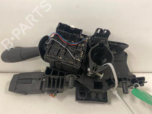 Used Steering column stalk Steering column stalk 34218611 34218611