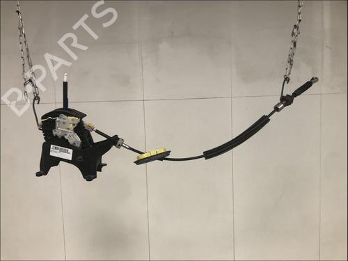 Used Gear lever Gear lever RENAULT CLIO V (B7_) 1.6 E-TECH 140 (B7MU) (140 hp) 33582779 33582779