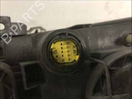 Used Right headlight Right headlight FIAT STILO (192_) 1.9 JTD (192_XE1A) (115 hp) 33574159 33574159