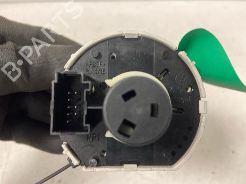 Headlight switch SKODA OCTAVIA II Combi (1Z5) 1.9 TDI | BP39459871I24 - Image 3