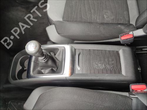 middle-console-citroen-c4-picasso-ii-2013-33582413 main image