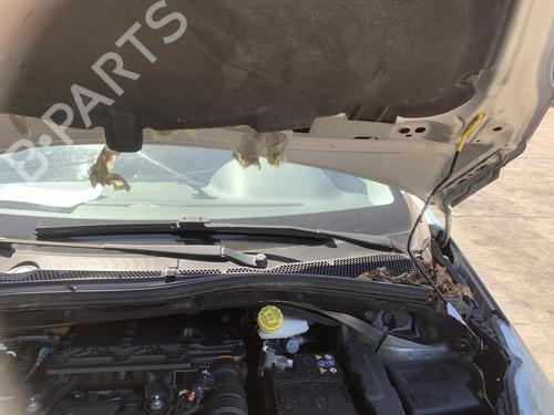 Used Front wiper motor Front wiper motor PEUGEOT 208 I (CA_, CC_) 1.4 HDi (68 hp) 34451236 34451236