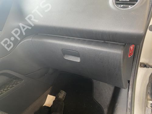 Handskerum Handskerum PEUGEOT 3008 I MPV (0U_) 1.6 HDi (112 hp) 36684579 36684579