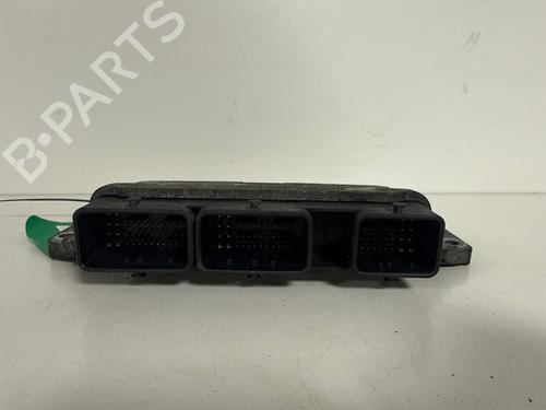 engine-control-unit-ecu-renault-clio-iii-br01-cr01-2005-2006-2007-2008-2009-2010-2011-2012-2013-2014-38427258 main image
