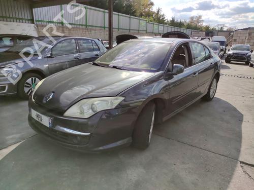 Used AC compressor AC compressor RENAULT LAGUNA III (BT0/1) 2.0 dCi (BT01, BT08, BT09, BT0E, BT0K, BT12, BT1C, BT1D,... (150 hp) 33594374 33594374