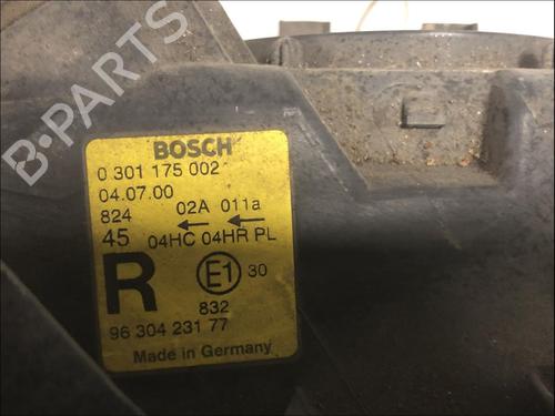 Used Right headlight Right headlight PEUGEOT 406 (8B) 1.8 16V (110 hp) 33582884 33582884