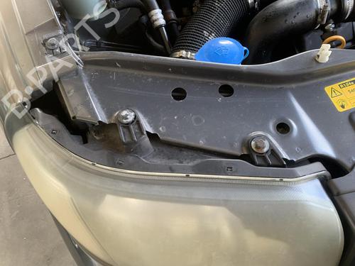 Used Right headlight Right headlight LAND ROVER FREELANDER I (L314) [1998-2006] 34108443 34108443