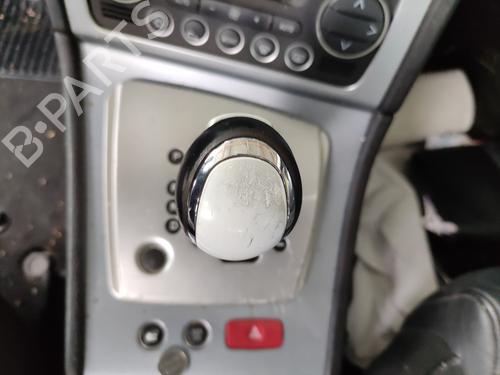 Used Gear lever Gear lever ALFA ROMEO 159 Sportwagon (939_) 1.9 JTDM 16V (939BXC1B, 939BXC12) (150 hp) 33594779 33594779