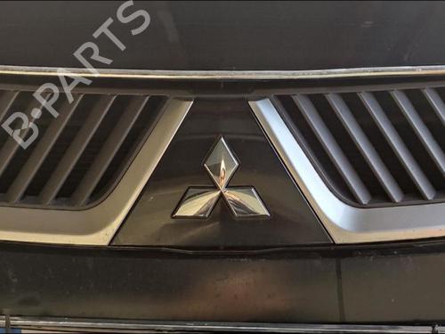 Used Grille Grille MITSUBISHI OUTLANDER II (CW_W) 2.0 DI-D (CW8W) (140 hp) 33584476 33584476