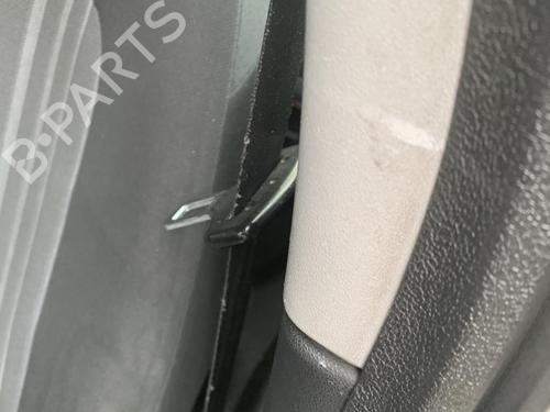 front-left-seatbelt-fiat-punto-evo-199_-2008-35911976 main image