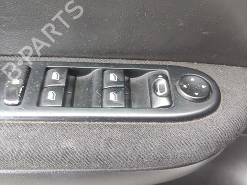 Used Left front window switch Left front window switch 36576329 36576329