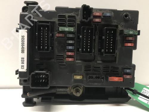 Used Fuse box Fuse box PEUGEOT 307 (3A/C) [2000-2012] 33601190 33601190