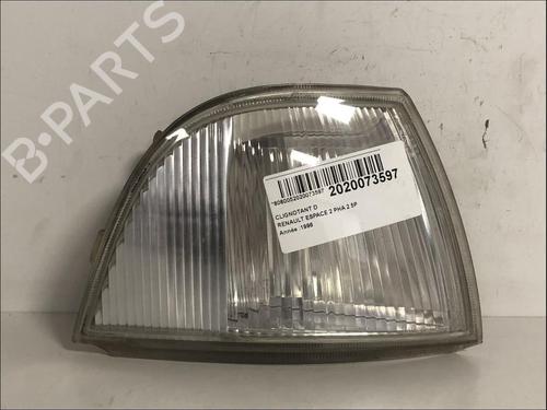 Used Right front indicator Right front indicator RENAULT ESPACE II (J/S63_) 2.2 (J/S637, J63G) (108 hp) 33577257 33577257