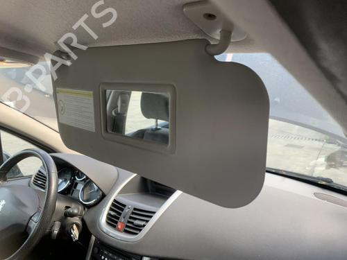 Used Right sun visor Right sun visor 36582448 36582448