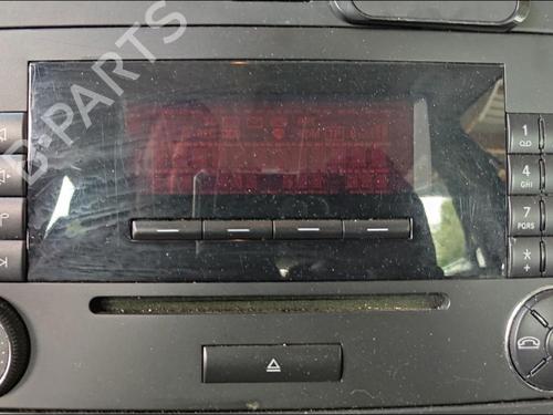 Used Radio Radio MERCEDES-BENZ B-CLASS Sports Tourer (W245) B 200 CDI (245.208) (136 hp) 33589379 33589379
