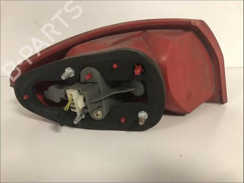 Used Right taillight Right taillight ALFA ROMEO 147 (937_) 1.6 16V T.SPARK (937.AXA1A, 937.AXB1A, 937.BXB1A) (120 hp) 33580587 33580587