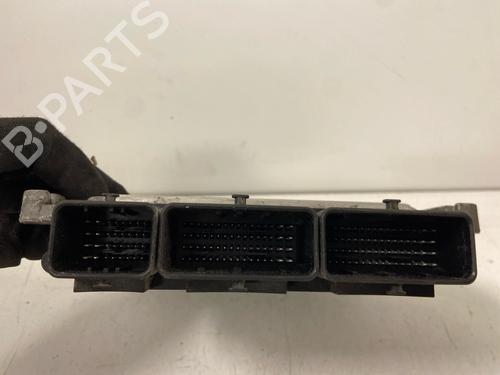 engine-control-unit-ecu-renault-master-iii-van-fv-2010-38426953 main image