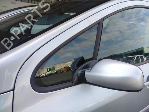 front-left-quarter-glass-peugeot-307-3ac-2000-2001-2002-2003-2004-2005-2006-2007-2008-2009-2010-2011-2012-35910449 main image