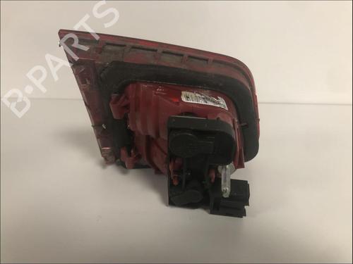 Used Right tailgate light Right tailgate light CITROËN C5 III (RD_) 2.0 HDi 140 (RDRHF8, RDRHFA, RDRHA8, RDRHAJ) (140 hp) 33578423 33578423