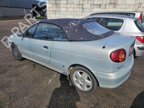 Used Parts RENAULT MEGANE I Cabriolet (EA0/1_) 1.6 16V (EA04, EA0B, EA11, EA1J) 4792366